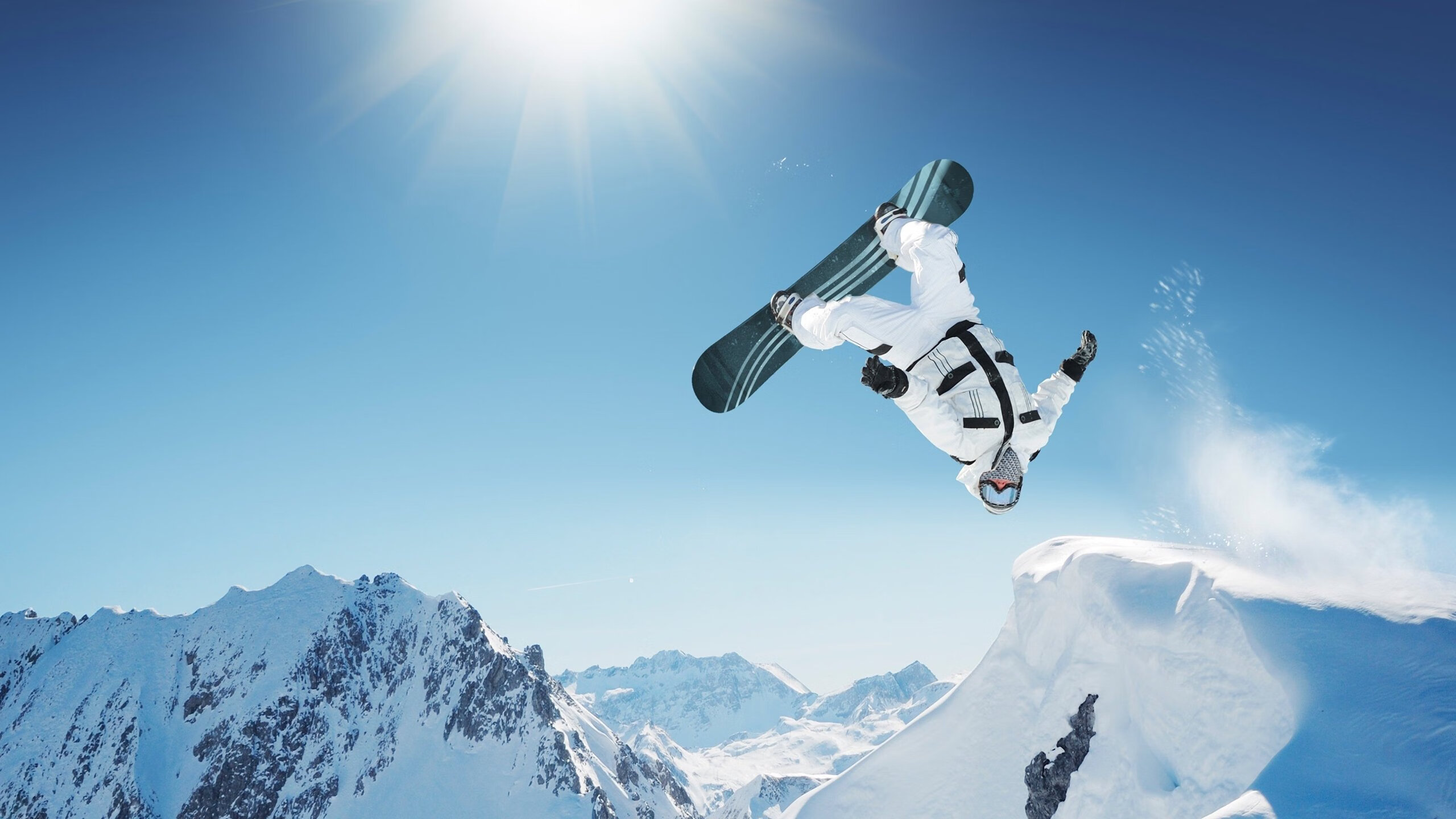 mk体育官网-德甲赛季最佳阵容公布，拜仁五人入选，2021赛季德甲最佳球员